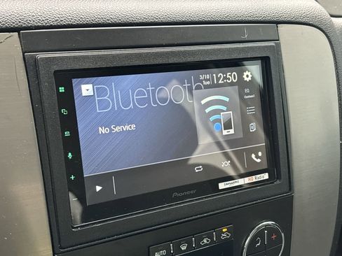 Used 2013 GMC Sierra 1500 SLE image 16