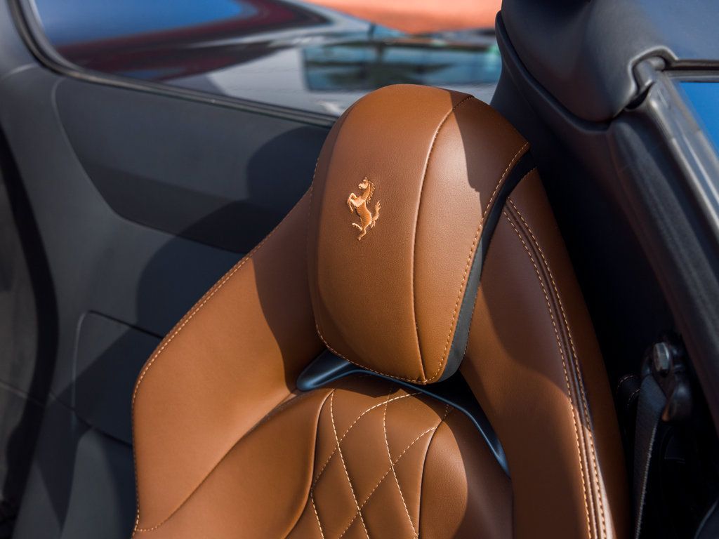 Certified 2022 Ferrari 812 GTS RWD image 13