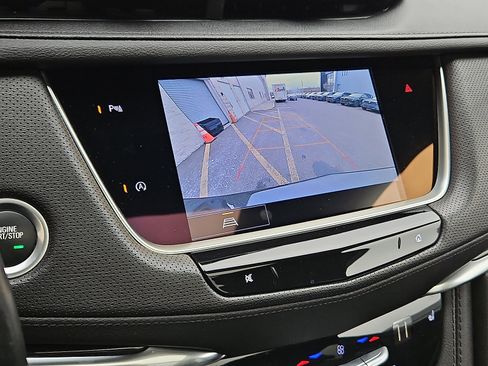 Certified 2023 Cadillac XT5 Premium Luxury image 19