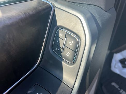 Used 2021 Ford F150 Lariat image 20