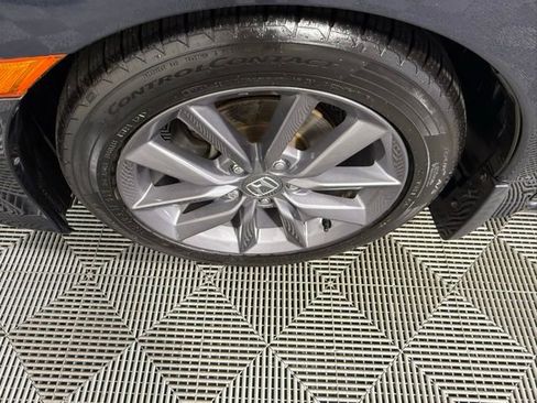 Certified 2019 Honda Civic EX image 13