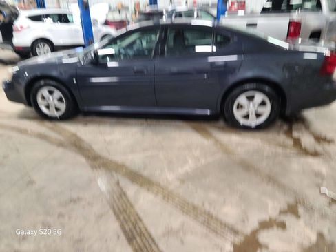 Used 2008 Pontiac Grand Prix image 5