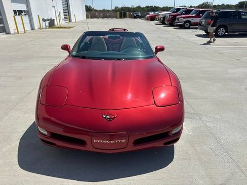 Used 1998 Chevrolet Corvette Convertible w/ Memory Pkg RWD image 8