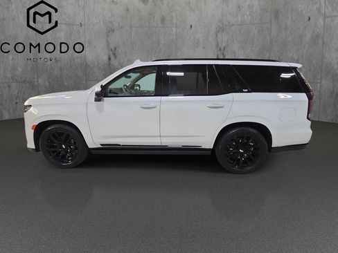 Used 2024 Cadillac Escalade Sport Platinum w/ LPO, ONYX Package AWD/4WD image 8