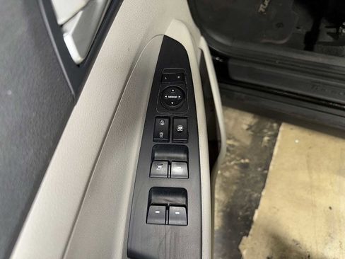 Used 2019 Hyundai Tucson Value image 22