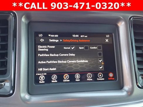 Used 2019 Dodge Challenger SXT w/ Blacktop Package image 9