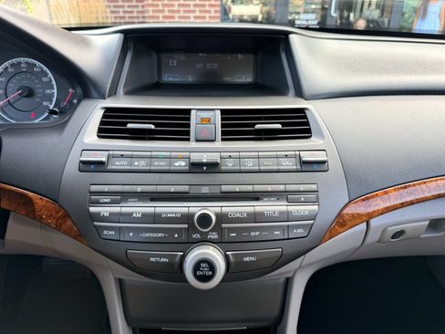 Used 2012 Honda Accord EX-L image 16