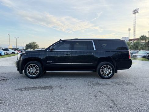Used 2019 GMC Yukon XL Denali RWD image 8