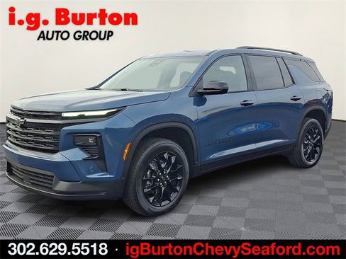 New 2026 Chevrolet Traverse LT image 2