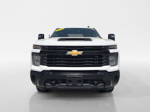 Used 2024 Chevrolet Silverado 2500 W/T w/ WT Convenience Package image 8