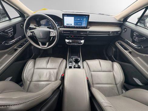 Certified 2024 Lincoln Corsair Reserve w/ Equipment Group 202A image 10