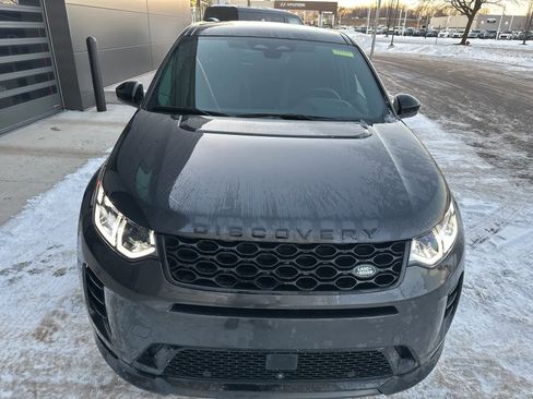 Used 2025 Land Rover Discovery Sport Dynamic SE image 8