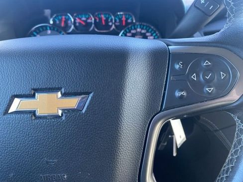 Used 2018 Chevrolet Tahoe LT image 23