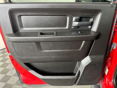 Used 2019 RAM 1500 Express w/ Wheel & Sound Group image 24