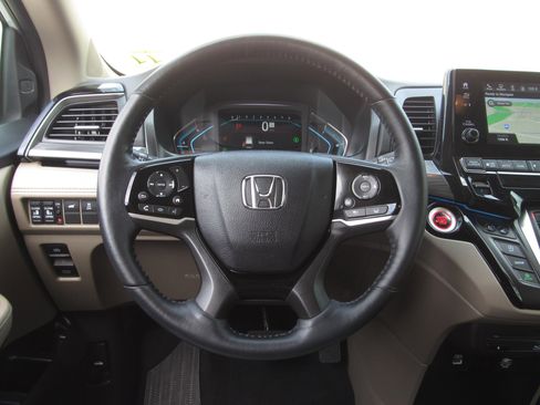 Used 2023 Honda Odyssey Elite image 28