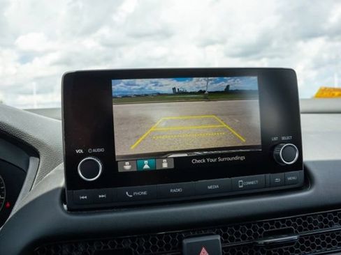 Used 2024 Honda HR-V LX image 22
