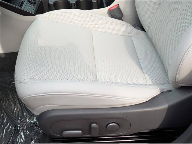 New 2026 Hyundai Kona SEL Premium FWD image 4