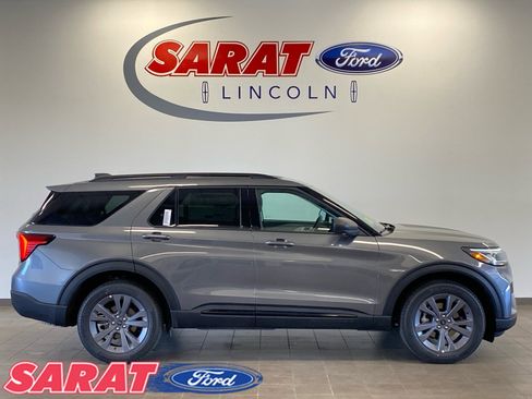 New 2026 Ford Explorer Active w/ Active Comfort Package image 1