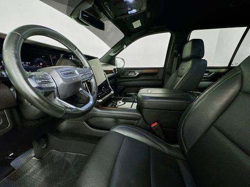 Used 2025 GMC Yukon Denali AWD/4WD image 20