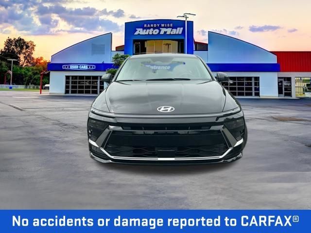 New 2026 Hyundai Sonata SEL FWD image 2