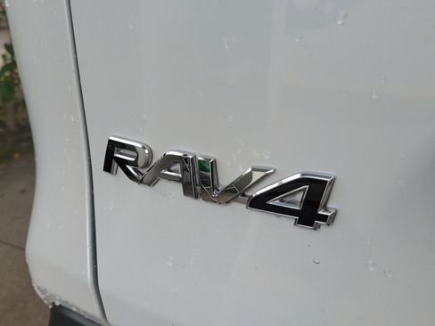 Certified 2024 Toyota RAV4 Limited FWD image 10