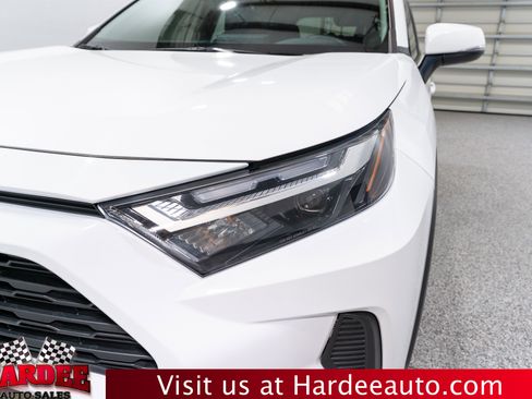 Used 2024 Toyota RAV4 XLE image 8