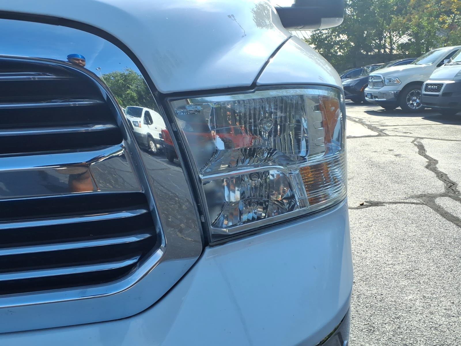 Used 2019 RAM 1500 Big Horn AWD/4WD image 9
