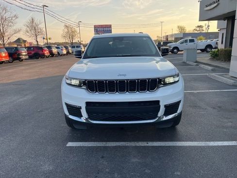 Used 2022 Jeep Grand Cherokee L Limited image 40