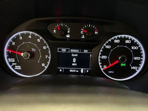 Used 2018 GMC Acadia SLE FWD image 25