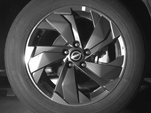 Used 2025 Nissan Rogue SV FWD image 10