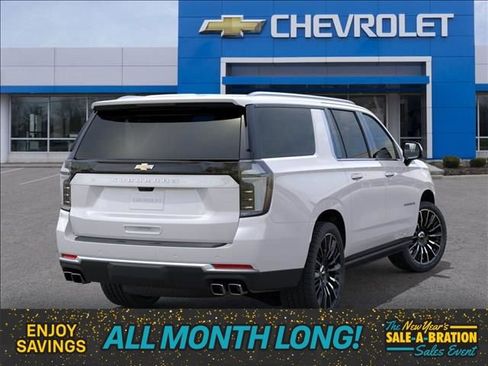 New 2025 Chevrolet Suburban High Country image 4