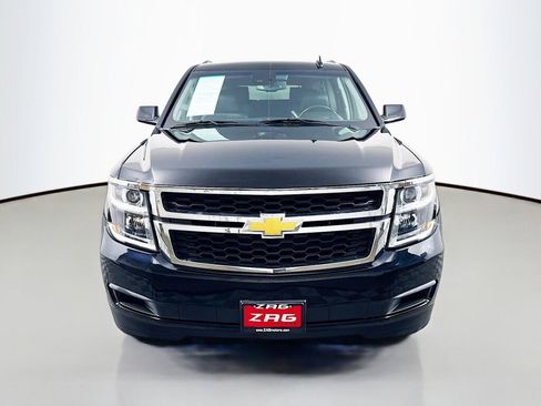 Used 2019 Chevrolet Suburban LT image 8