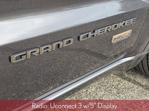 Used 2017 Jeep Grand Cherokee Limited 75th Anniversary AWD/4WD image 7