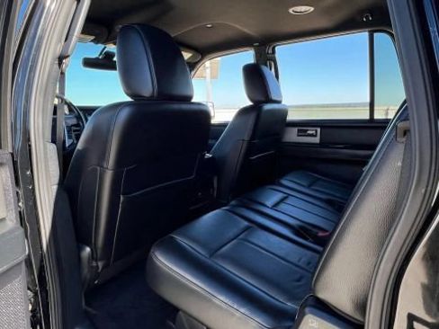 Used 2017 Ford Expedition EL Limited image 31