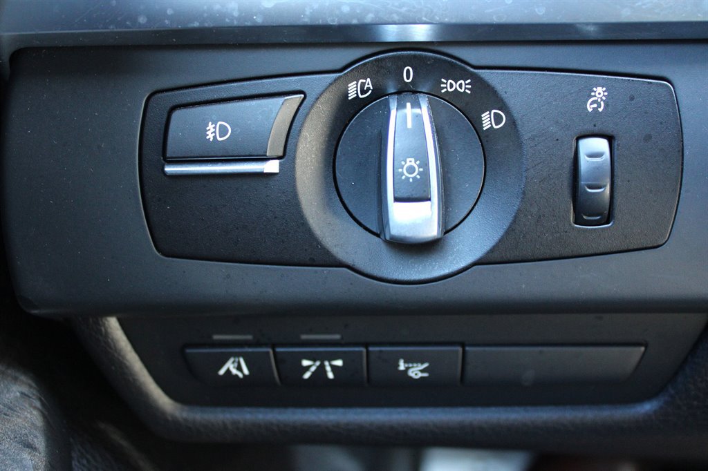 Used 2012 BMW 650i Coupe RWD image 21