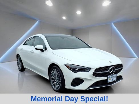 Used 2025 Mercedes-Benz CLA 250 4MATIC image 1