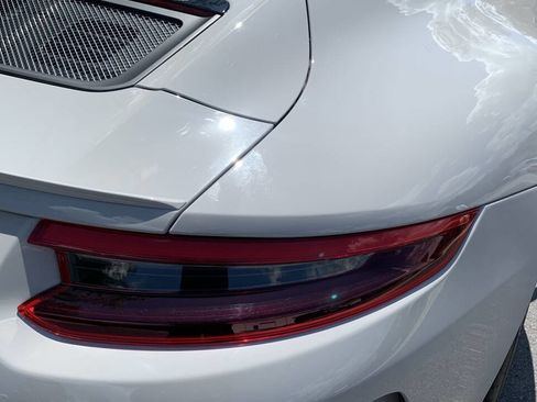 Used 2018 Porsche 911 GT3 RWD image 21