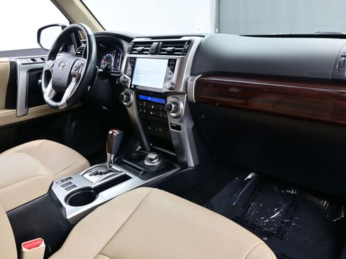 Used 2024 Toyota 4Runner Limited image 15