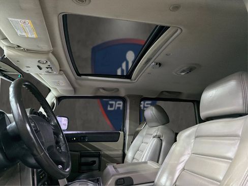 Used 2003 HUMMER H2 w/ Preferred Equipment Group AWD/4WD image 38