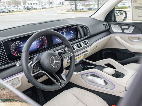 New 2026 Mercedes-Benz GLE 450 4MATIC image 16
