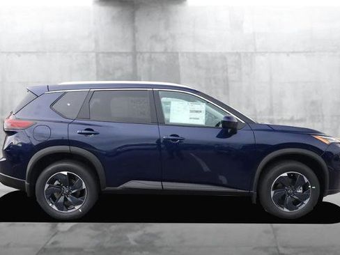 New 2026 Nissan Rogue SV image 5