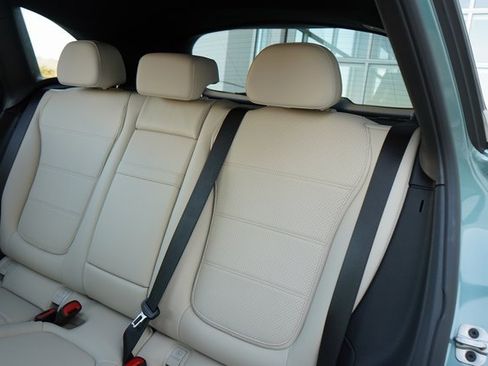 New 2026 Mercedes-Benz GLC 300 image 24