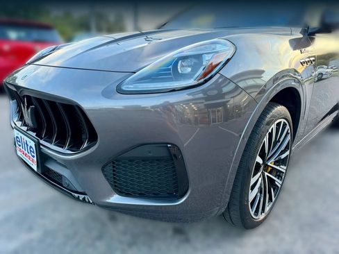 Used 2023 Maserati Grecale Modena AWD/4WD image 14