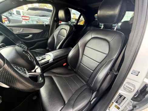 Used 2018 Mercedes-Benz C 300 4MATIC Sedan image 17
