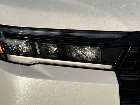 New 2026 Honda Pilot Black Edition image 33