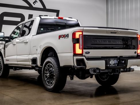 Used 2026 Ford F250 Platinum AWD/4WD image 37