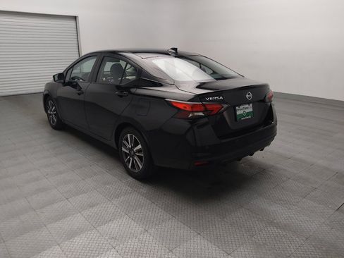 Used 2021 Nissan Versa SV FWD image 5