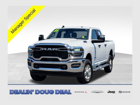 Used 2026 RAM 2500 Big Horn AWD/4WD image 1
