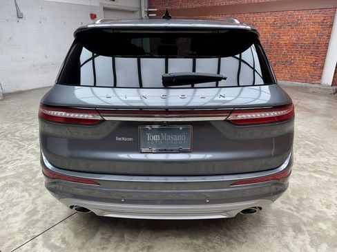 Used 2022 Lincoln Corsair Reserve w/ Equipment Group 201A image 4