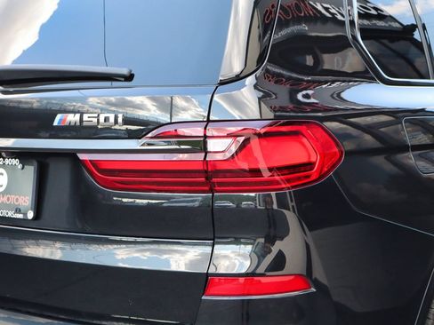 Used 2021 BMW X7 M50i w/ Dynamic Handling Package AWD/4WD image 13